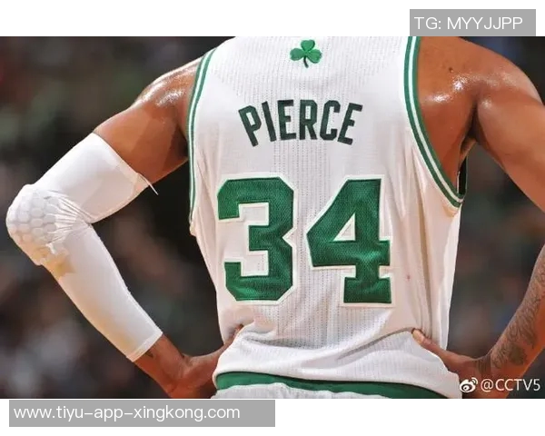 皮尔斯评论快船小卡球衣退役问题认为出场次数不足 皮尔斯评论快船小卡球衣退役问题认为出场次数不足